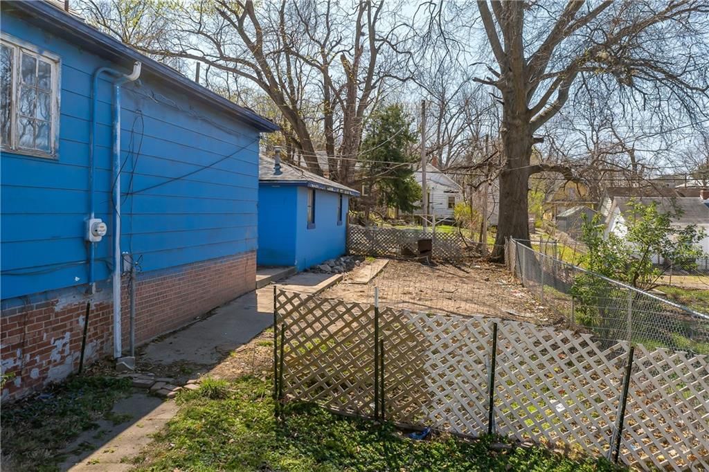 808 Woodson Street — photo 3