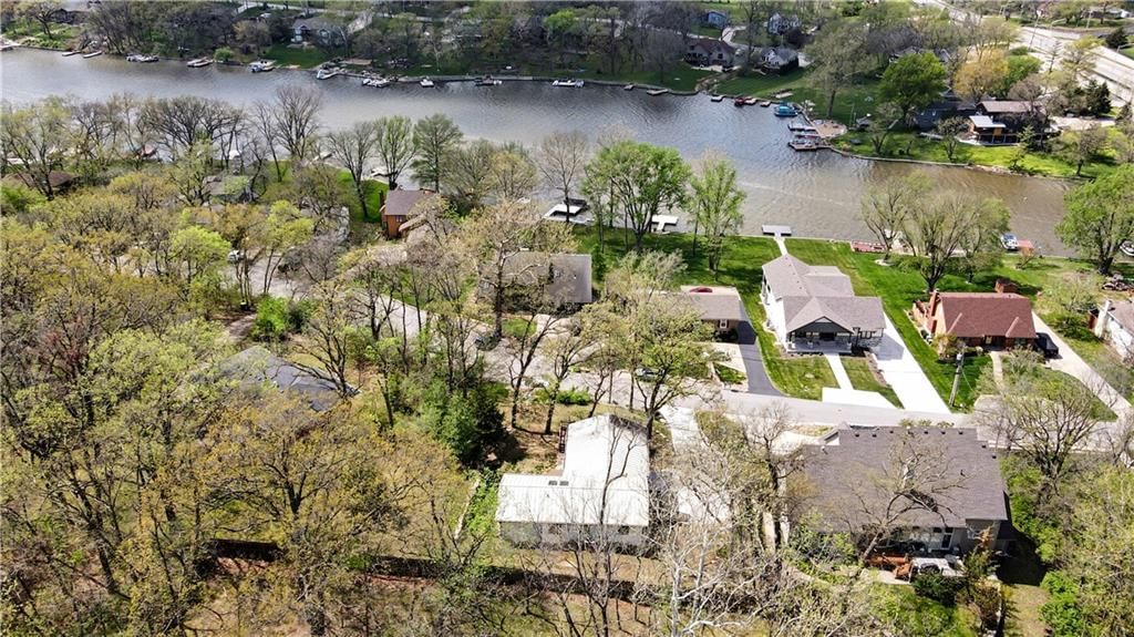 8305 NW Forest Drive — photo 35