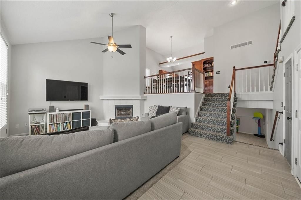 1536 SE 11th Street — photo 2