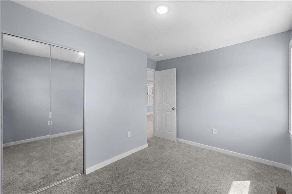 3247 Brown Avenue — photo 11