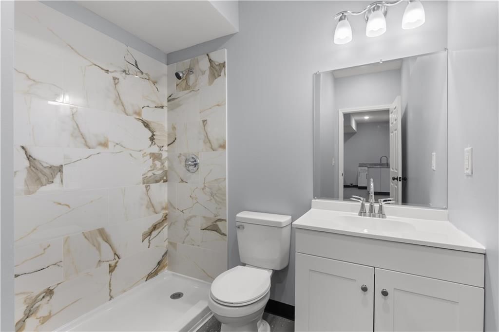 3247 Brown Avenue — photo 21