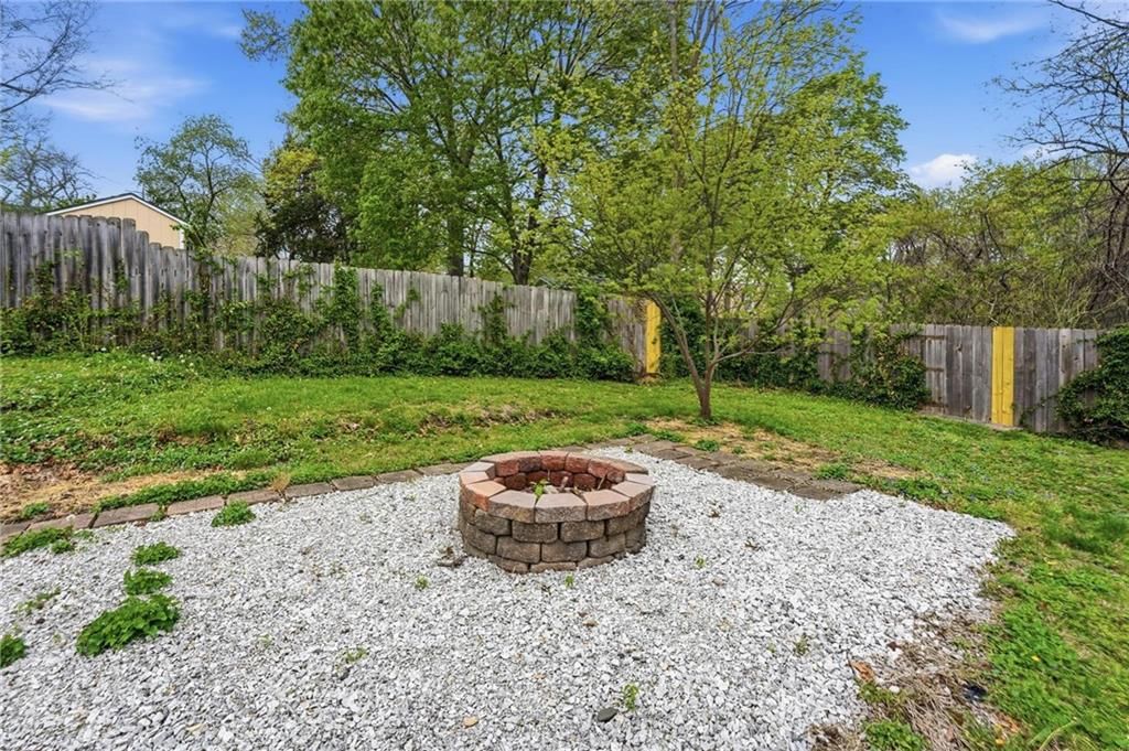 116 N Fairview Avenue — photo 31