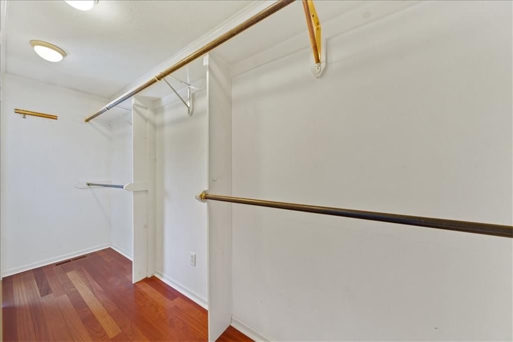 15410 Robinson Street — photo 15