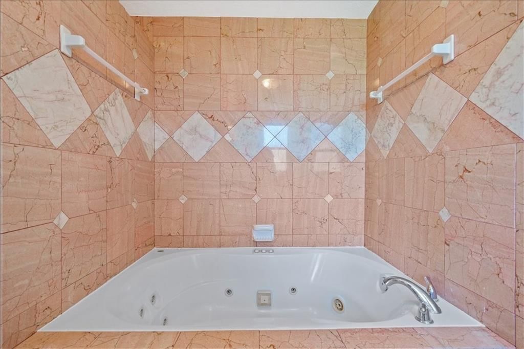 15410 Robinson Street — photo 18