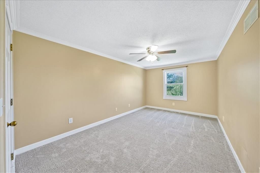 15410 Robinson Street — photo 22