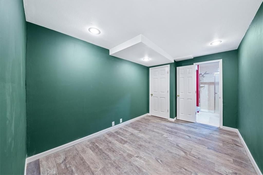 15410 Robinson Street — photo 28