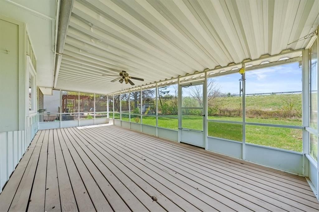 15410 Robinson Street — photo 31
