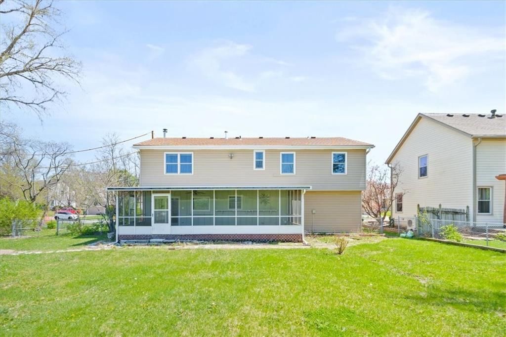 15410 Robinson Street — photo 33