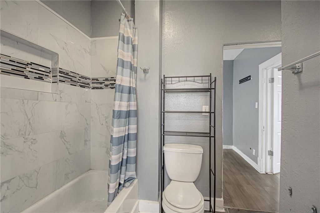 532 PARALLEL Avenue — photo 2
