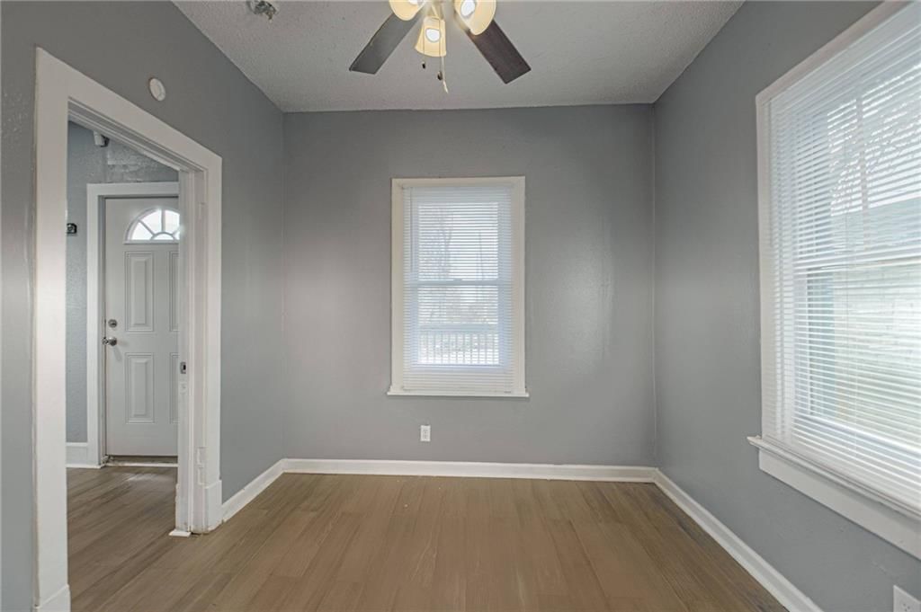 532 PARALLEL Avenue — photo 4