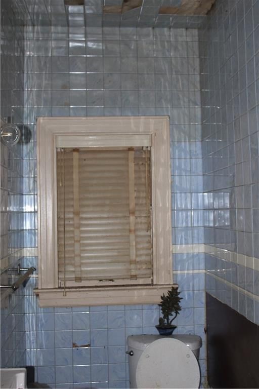 601 E Race Street — photo 11