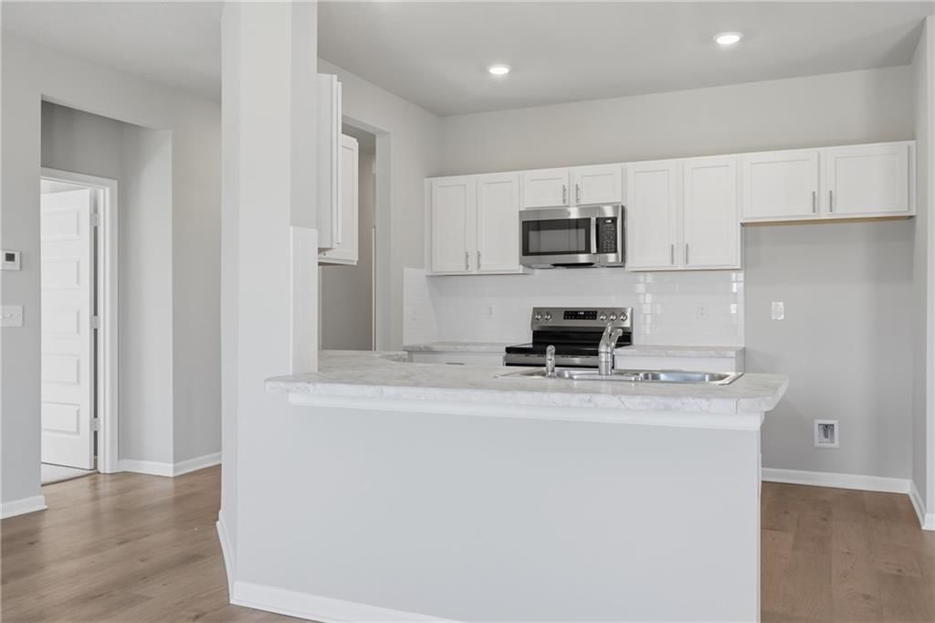 20217 W 194th Terrace — photo 7