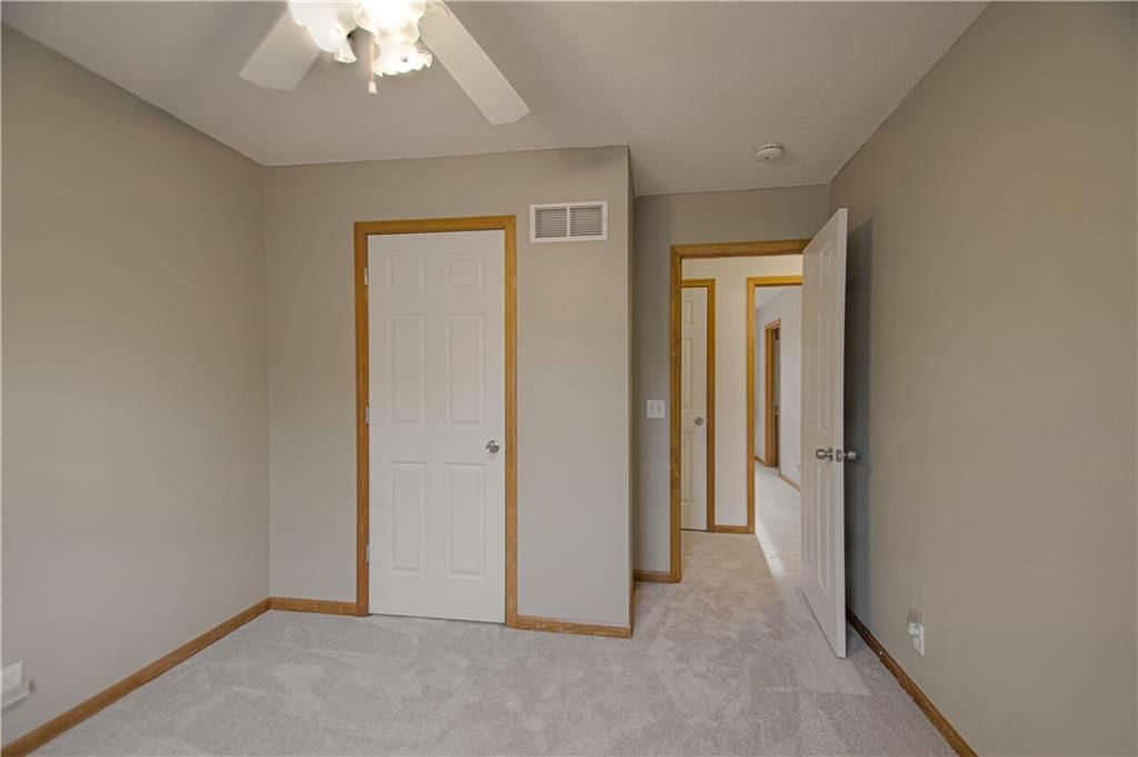 208 Hampton Drive — photo 20
