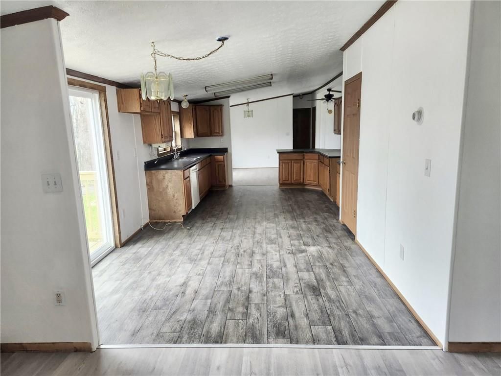 500 W Cain Street — photo 5