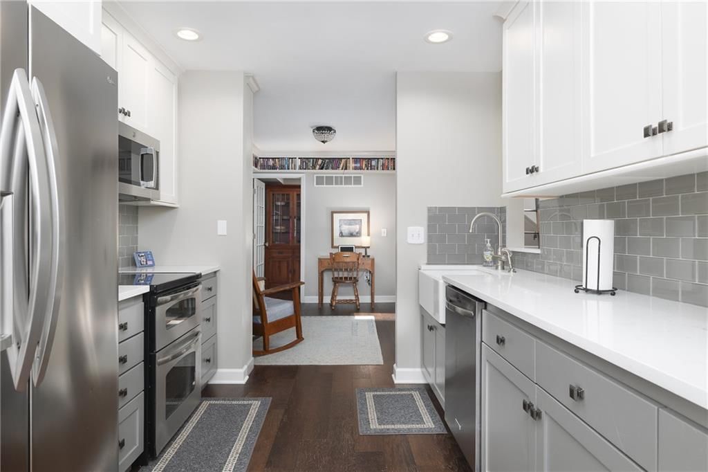 1029 Eldridge Street — photo 10