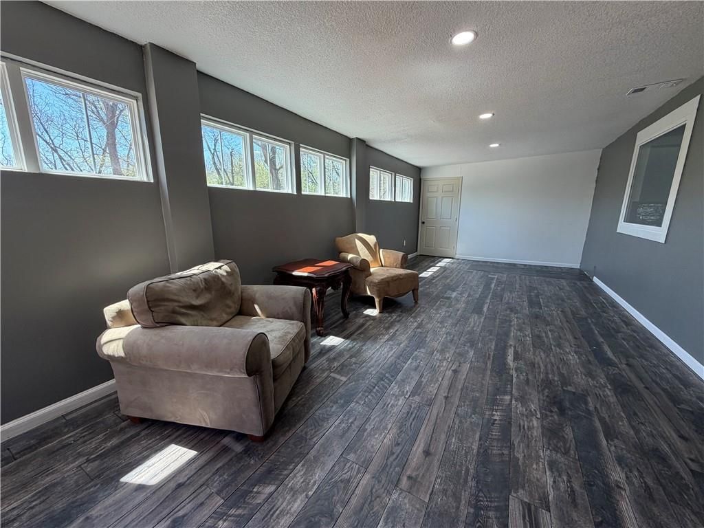 837 Euclid Street — photo 4