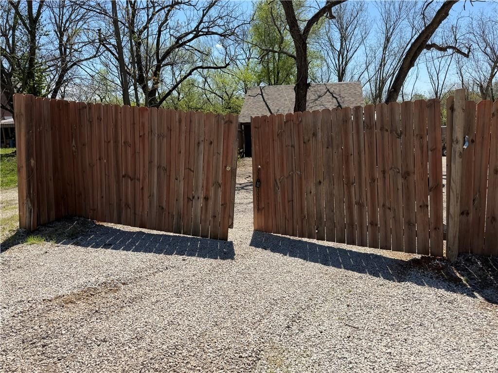 837 Euclid Street — photo 29