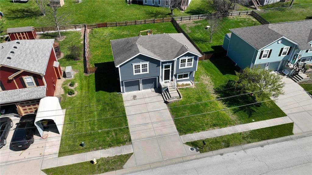 705 Marguerite Street — photo 37