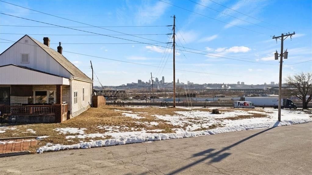 205 Orchard Street — photo 3