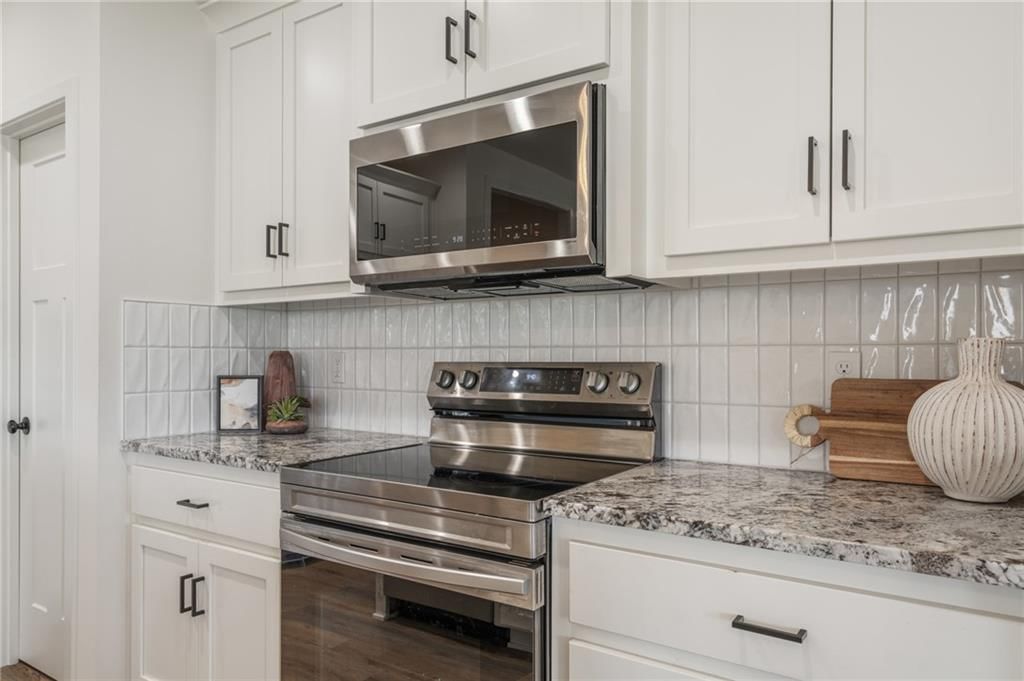 17705 Houston Street — photo 7