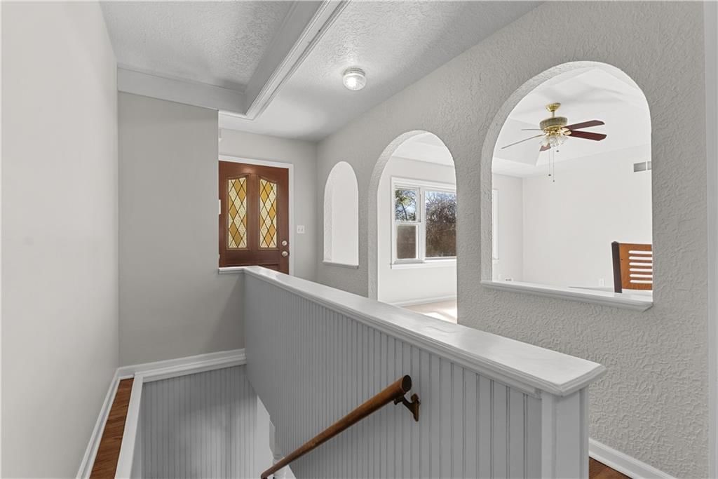 400 NE Howard Street — photo 18