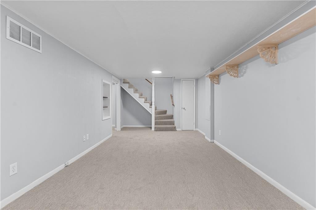 400 NE Howard Street — photo 20