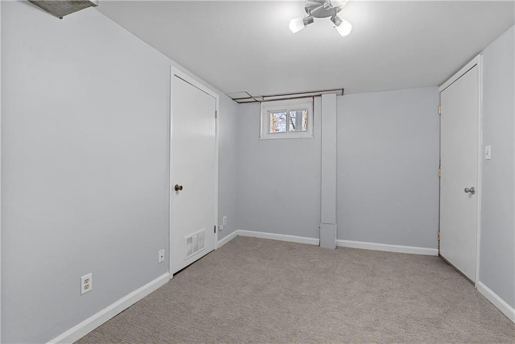 400 NE Howard Street — photo 24