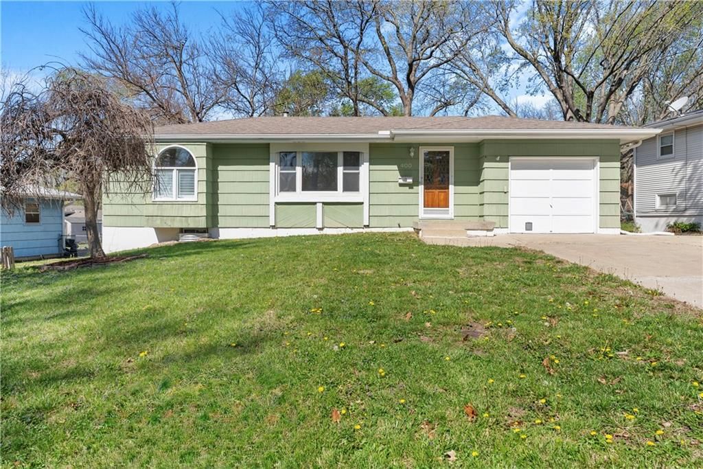400 NE Howard Street — photo 33