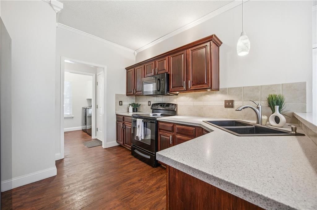15375 W 150th Street — photo 10