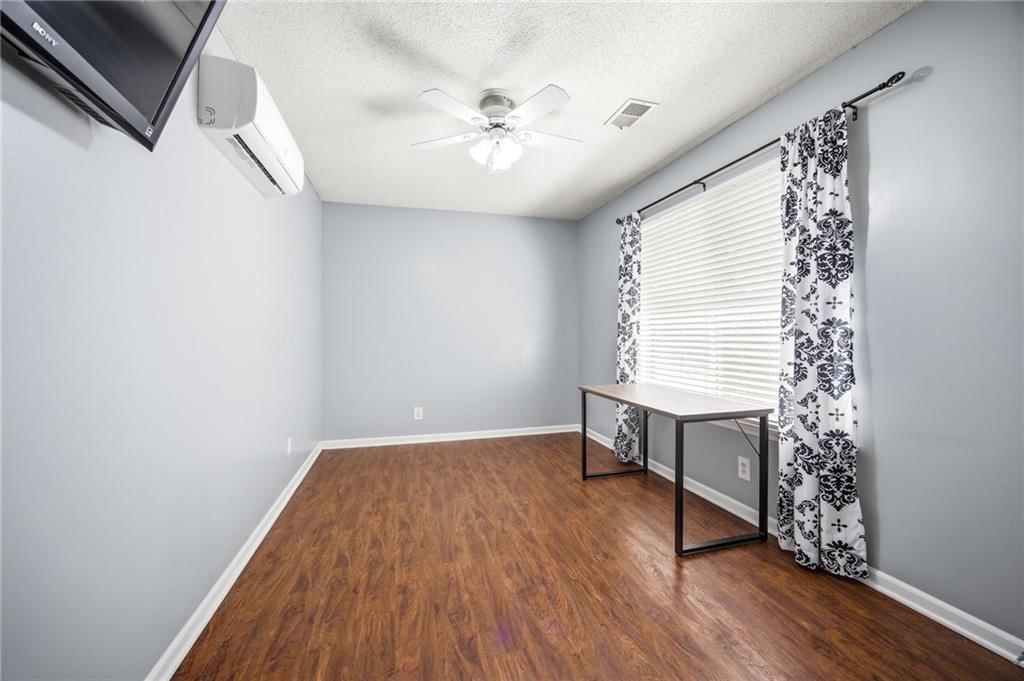 15375 W 150th Street — photo 24