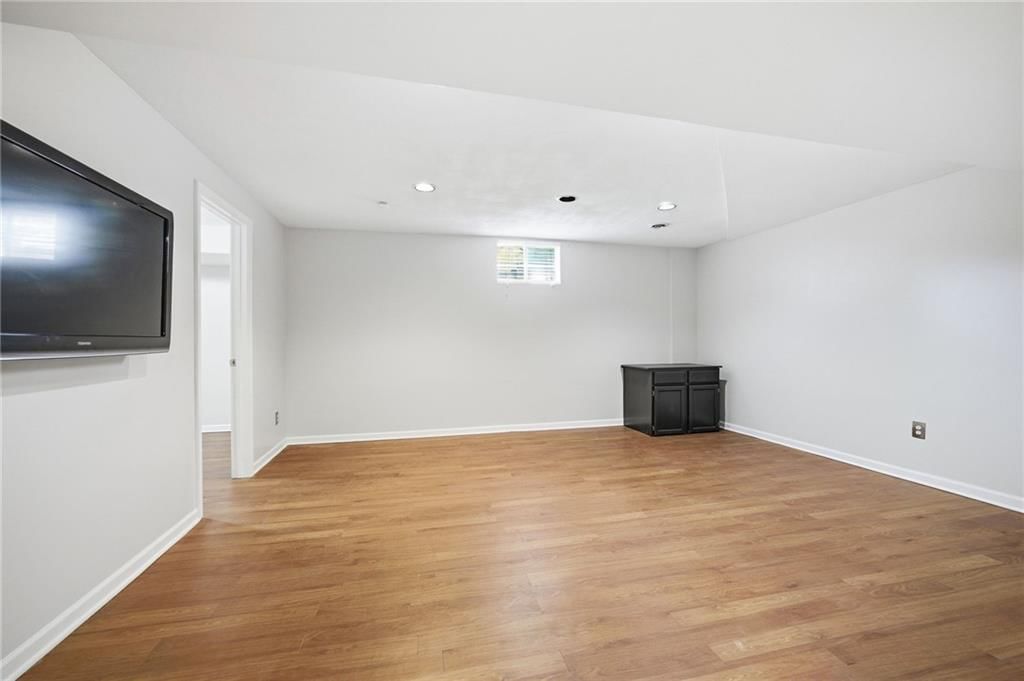 15375 W 150th Street — photo 29