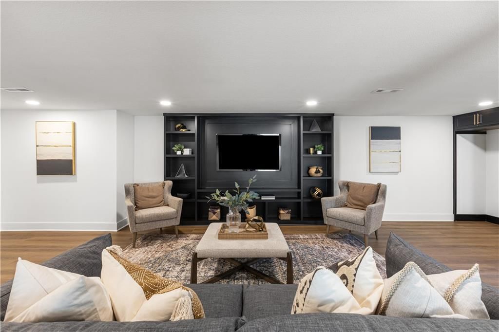 4705 W 81st Street — photo 34