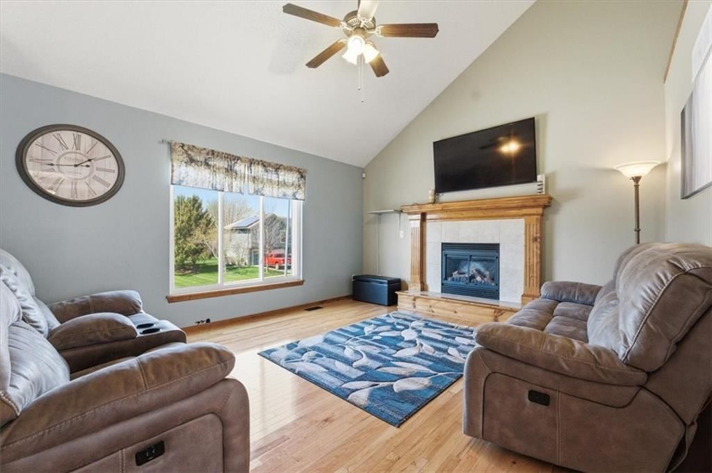 21921 Gracie Drive — photo 4