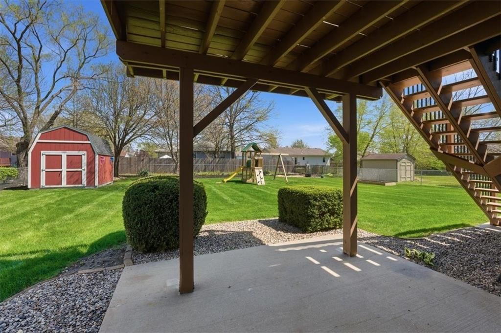 21921 Gracie Drive — photo 27