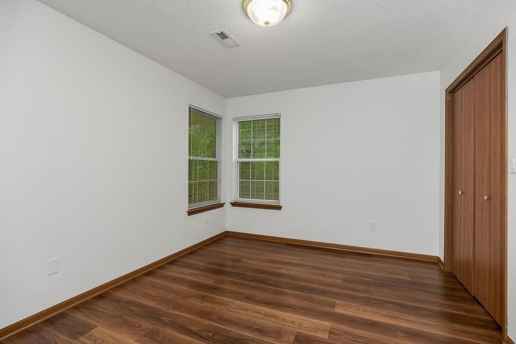 525 S Dyer Street — photo 17