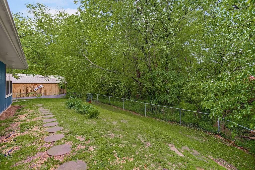 525 S Dyer Street — photo 29