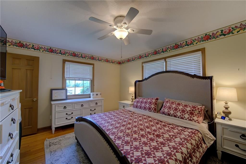6617 Sterling Avenue — photo 16