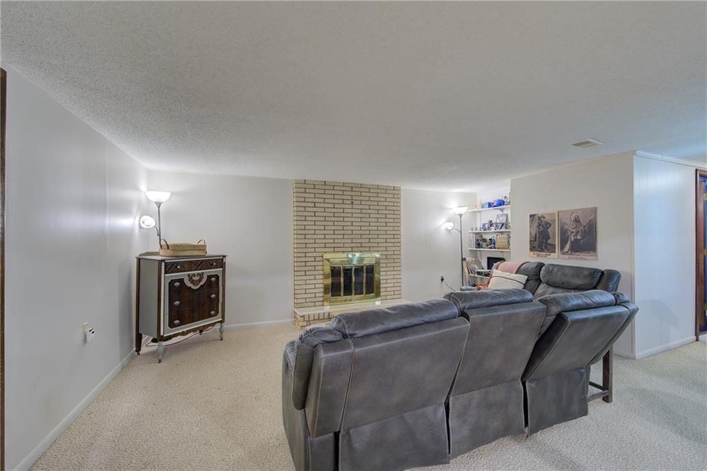 6617 Sterling Avenue — photo 24