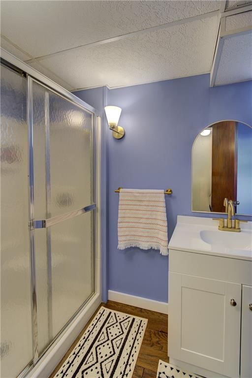6617 Sterling Avenue — photo 32