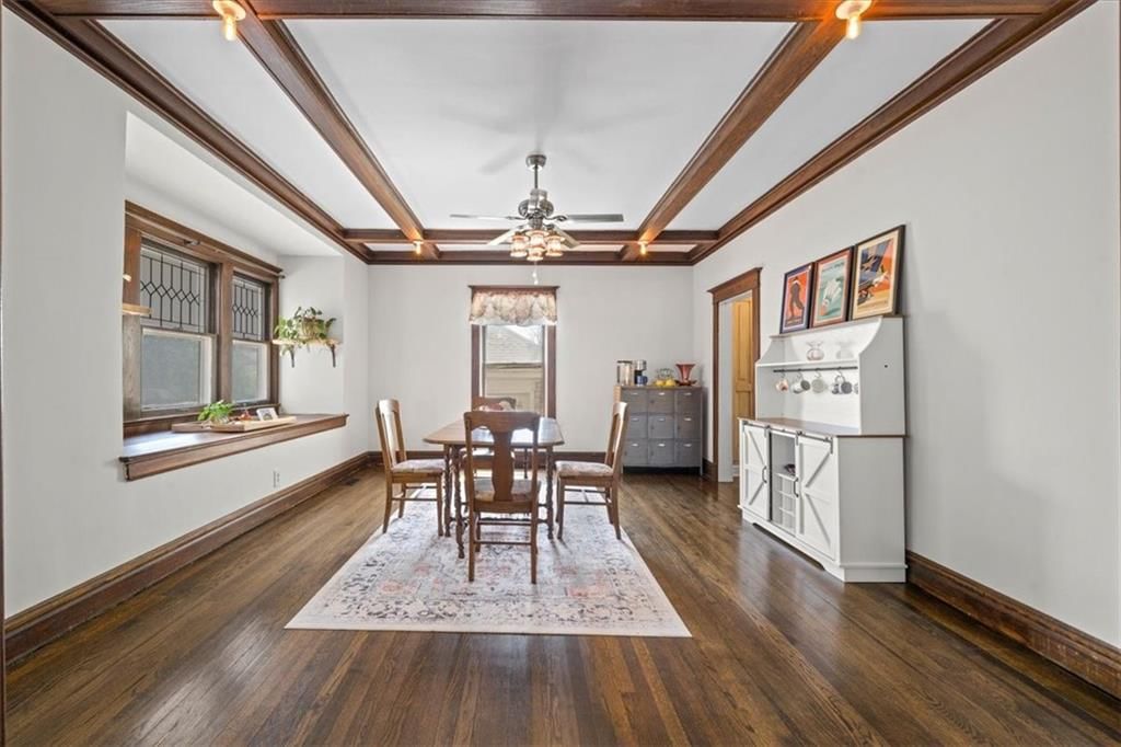 611 W MAPLE Avenue — photo 10