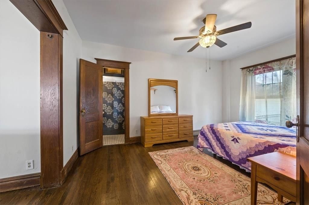 611 W MAPLE Avenue — photo 21