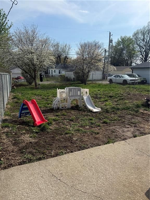 3306 Doniphan Avenue — photo 19