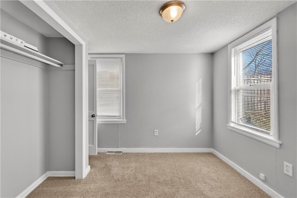 429 NE 42nd Street — photo 16