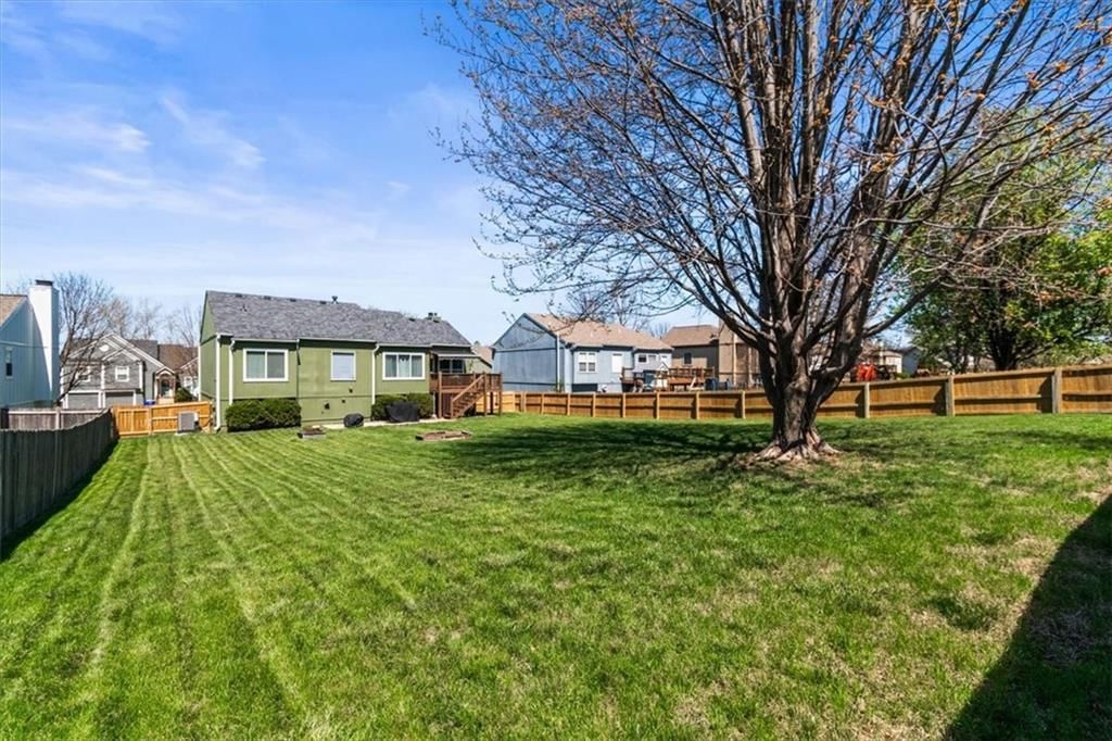 2541 SE Kimbrough Lane — photo 32