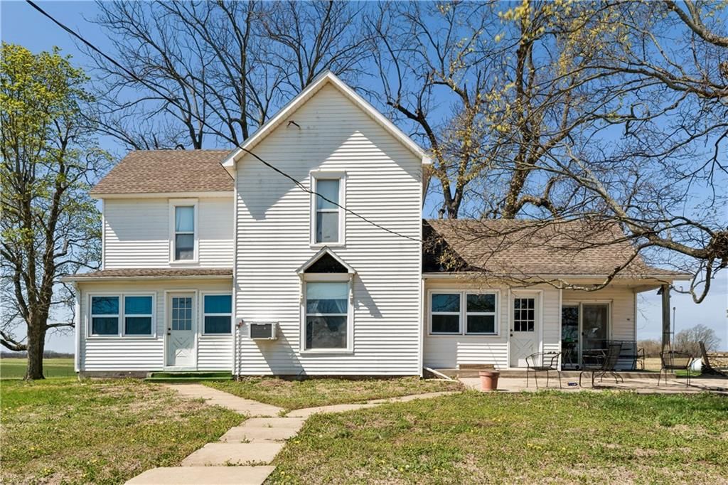 10290 W 271st Street, Louisburg, KS