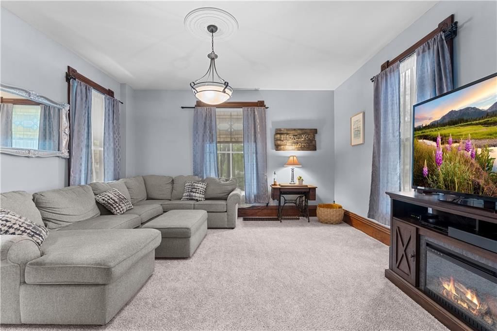 1009 S Independence Street — photo 22