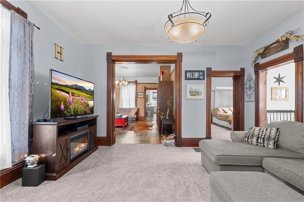 1009 S Independence Street — photo 24