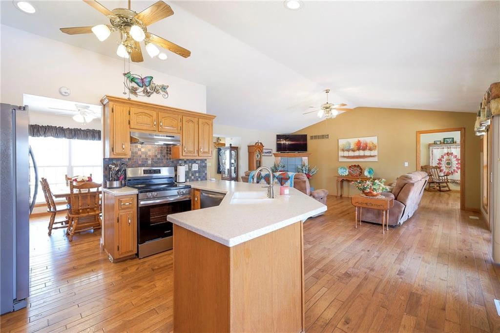 26736 Magnolia Lane — photo 3