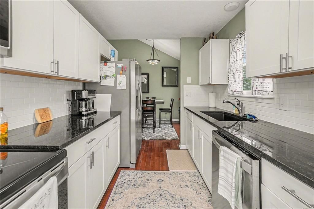 8267 N Revere Avenue — photo 11