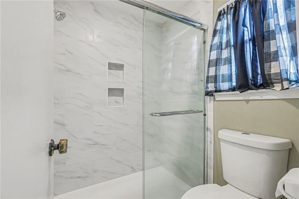 8267 N Revere Avenue — photo 20